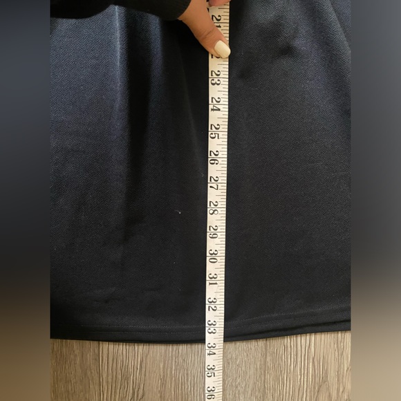 3/ $15 BOOHOO Black mini dress - Picture 4 of 7